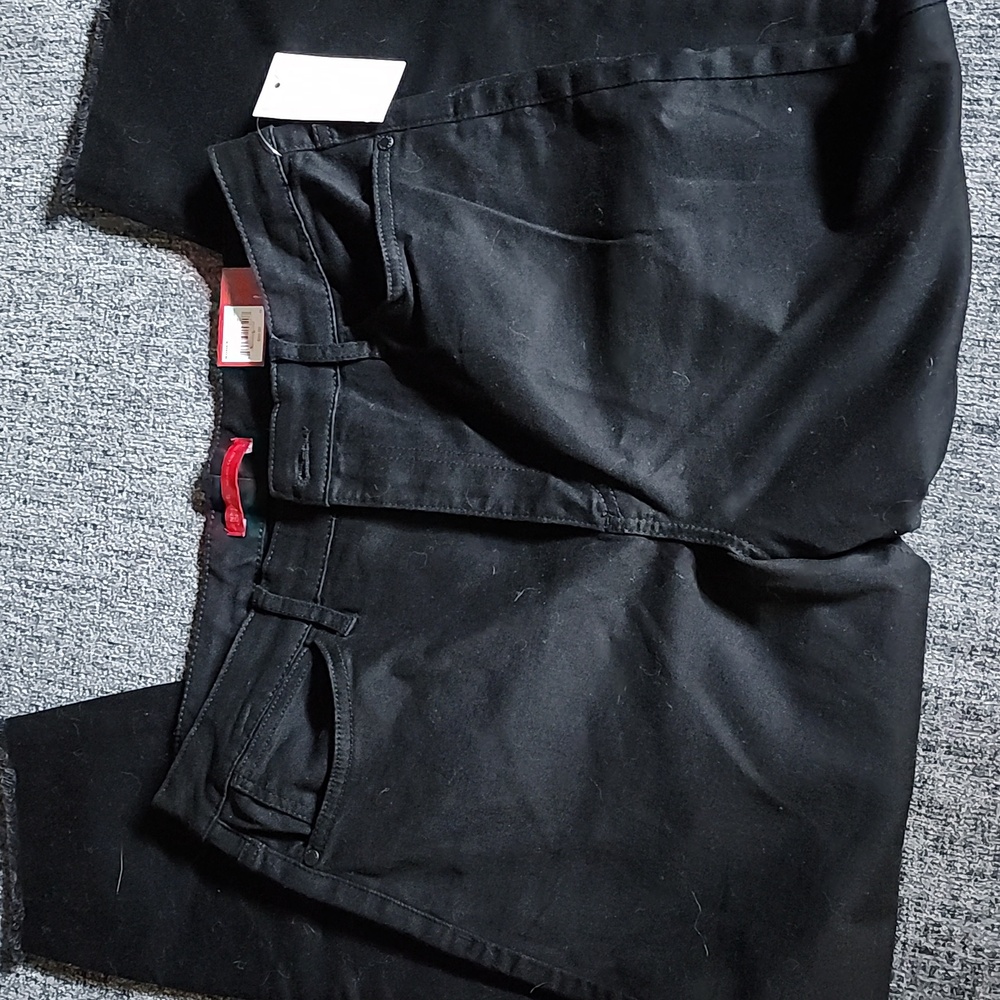 Jennifer Lopez high Rise Skinny Crop Black Jeans